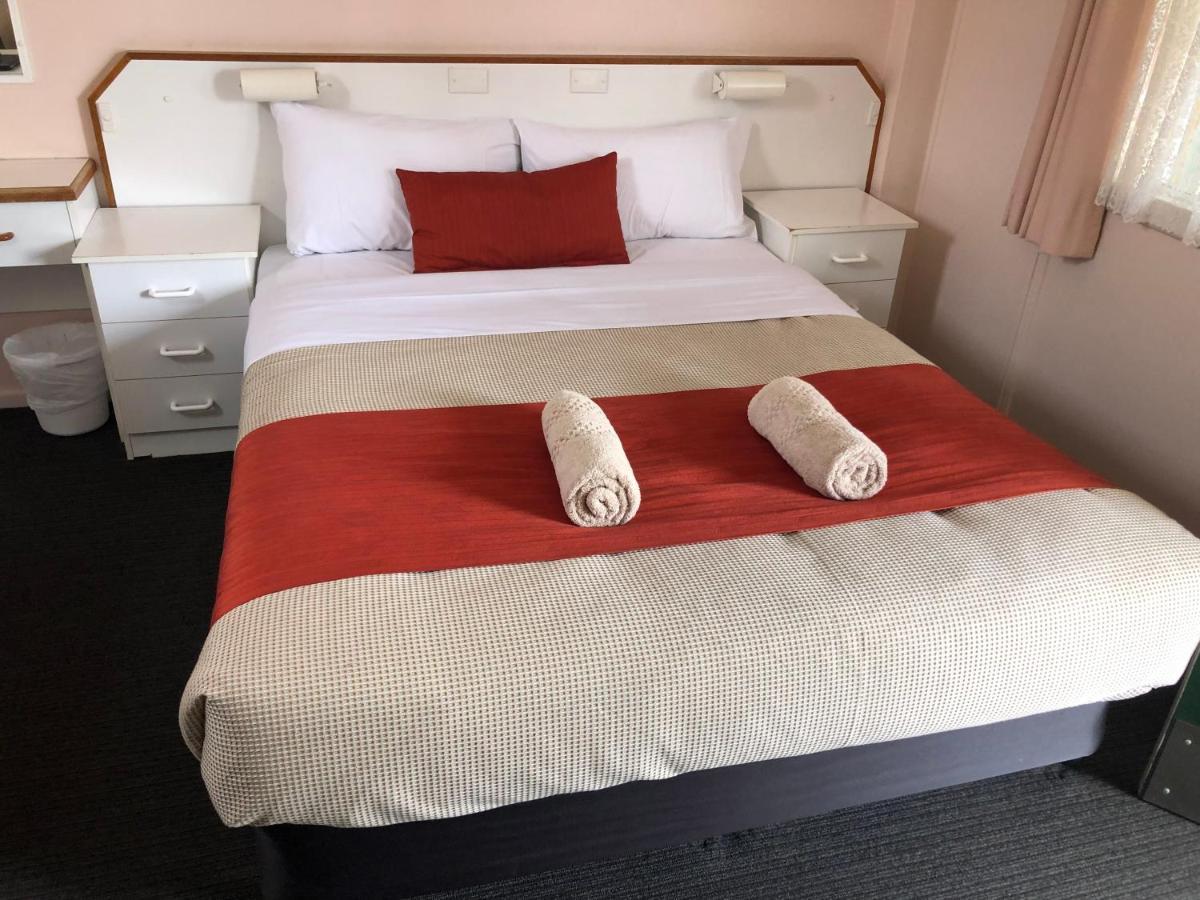 Bradman Motor Inn クータマンドラ エクステリア 写真